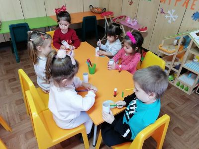 Веселата работилничка - ДГ Искра - Стамболийски